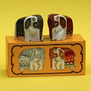 Mlesna Ceylon Fekete tea porcelán elefánt só- és borstartó készletben