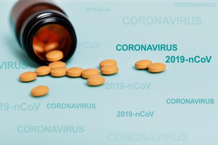 Koronavírus gyógyszeres üveg