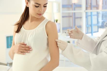 Terhes nő vakcina biztonságos